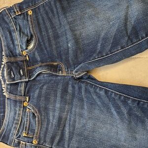 American eagle capri jean pants